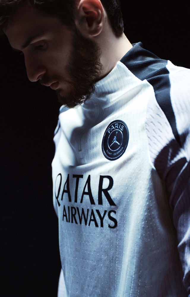 Paris Saint-Germain Online Store | PSG Kits, PSG Clothing