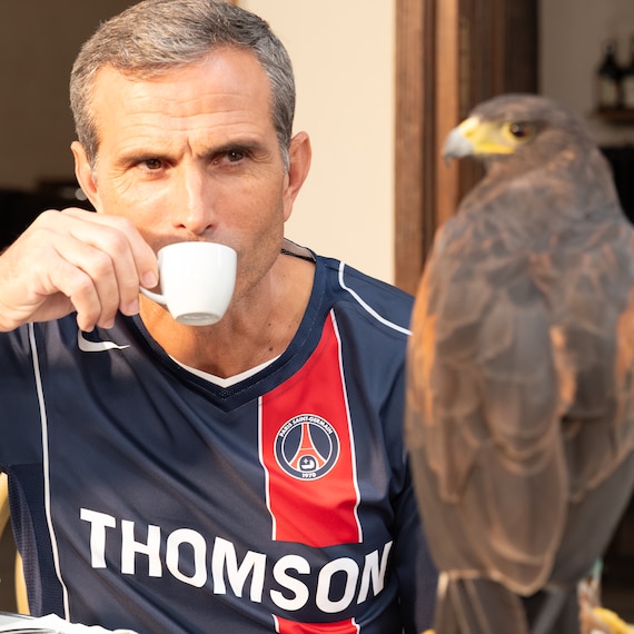 Beyond the jersey, the reissue also includes a PSG T90 tracksuit and a pair of white-and-red Nike Total 90 trainers featuring the PSG crest - completing the look for football and streetwear fans alike.