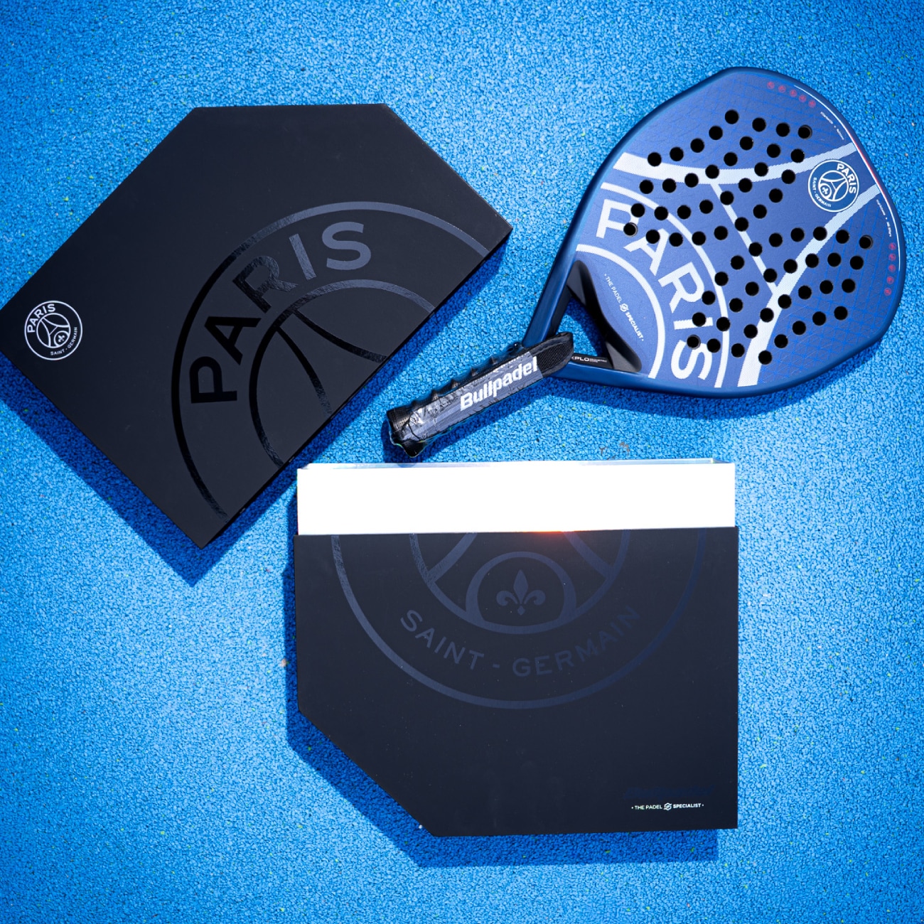 Paris Saint-Germain x Bullpadel Padel Racket - Blue